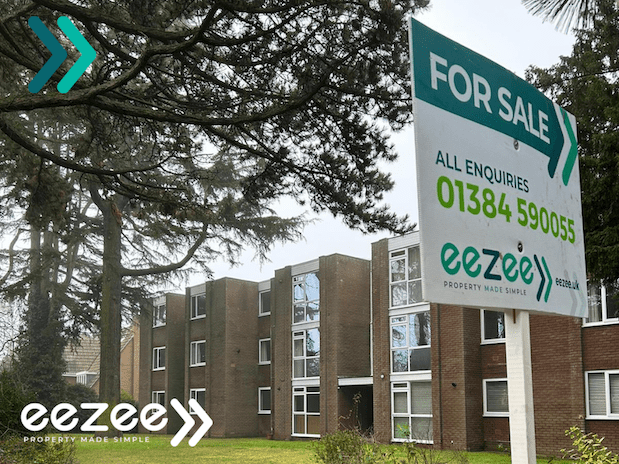 Lansdowne Court Eezee Estate Agents are delighted to offer this FIRST